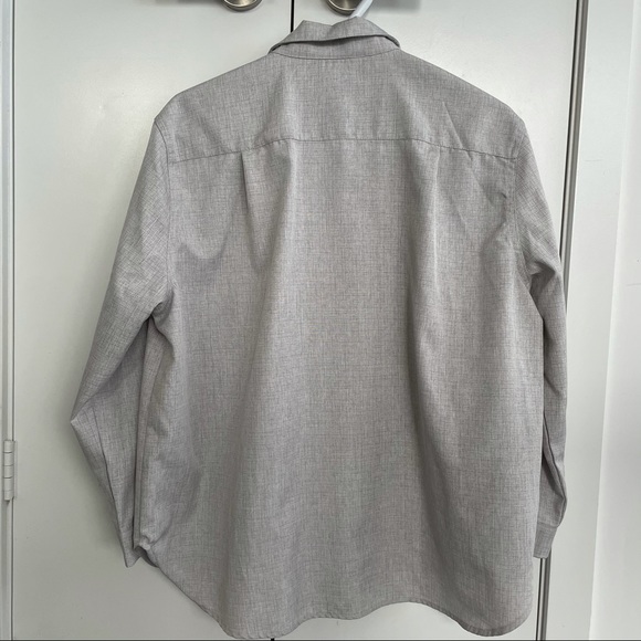 Simple Stylish Shirt - Picture 6 of 6